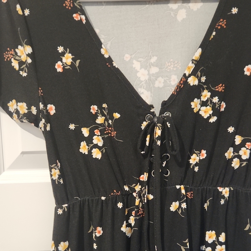 No Boundaries Floral Black Dress! - Picture 3 of 4